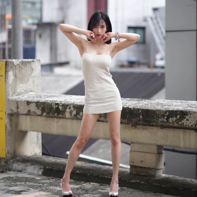 79e6831f82a344c5bc23dd614efc7ee2.jpg