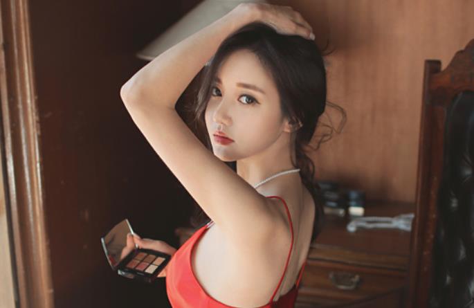 微信和女生聊天有哪些话题?试试这5个幽默的话题!