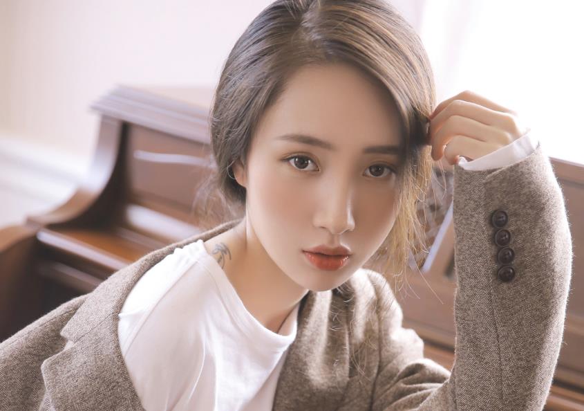 和女生约会聊天技巧,逗她开心,让你们有源源不断的乐趣