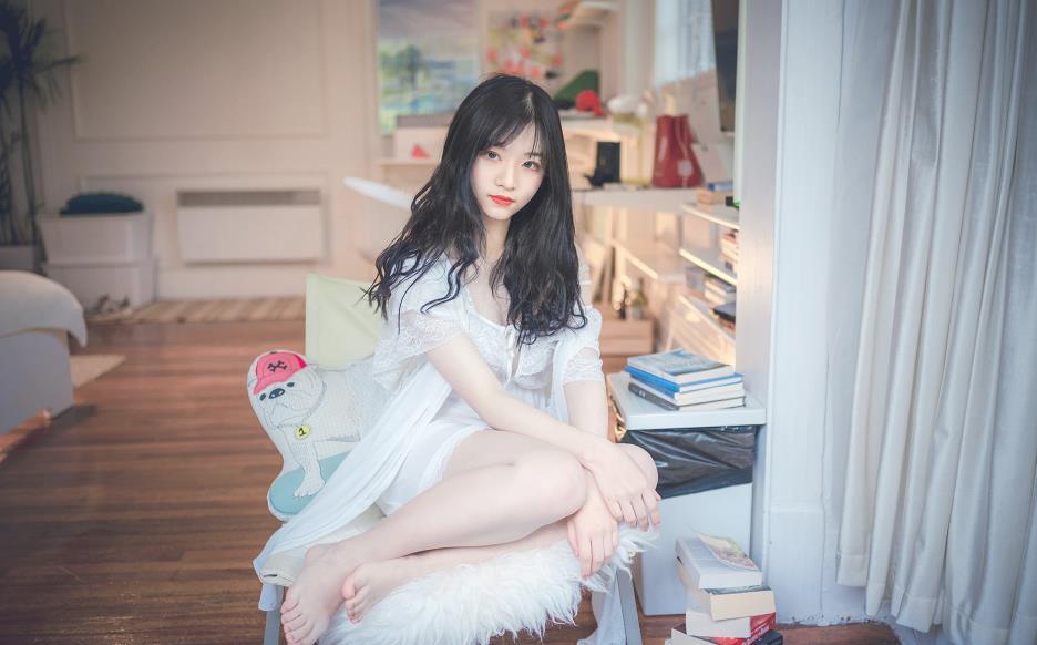 怎么追一个高冷女生？外表高冷的女生怎么追？